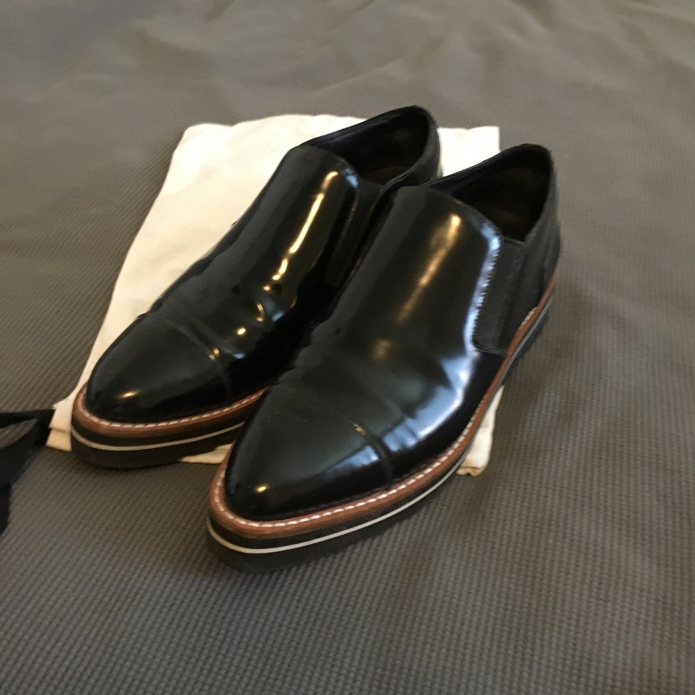 VINCE - PLATFORM FLATS